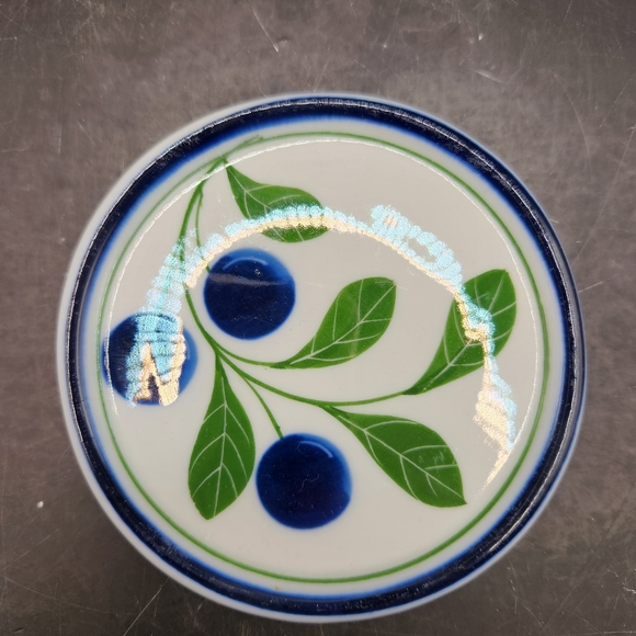 Vintage Dansk Berries Fruit Coasters White with Blue Rim Set of 4 - Picture 4 of 6